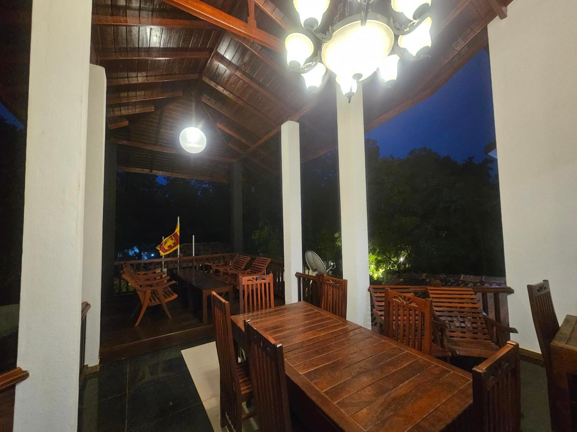 Yala Safari Resort Tissamaharama Eksteriør billede